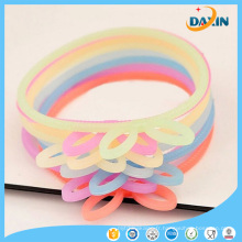 Bracelet de caoutchouc de silicone d&#39;oreille de lapin d&#39;ornements mignons ornements